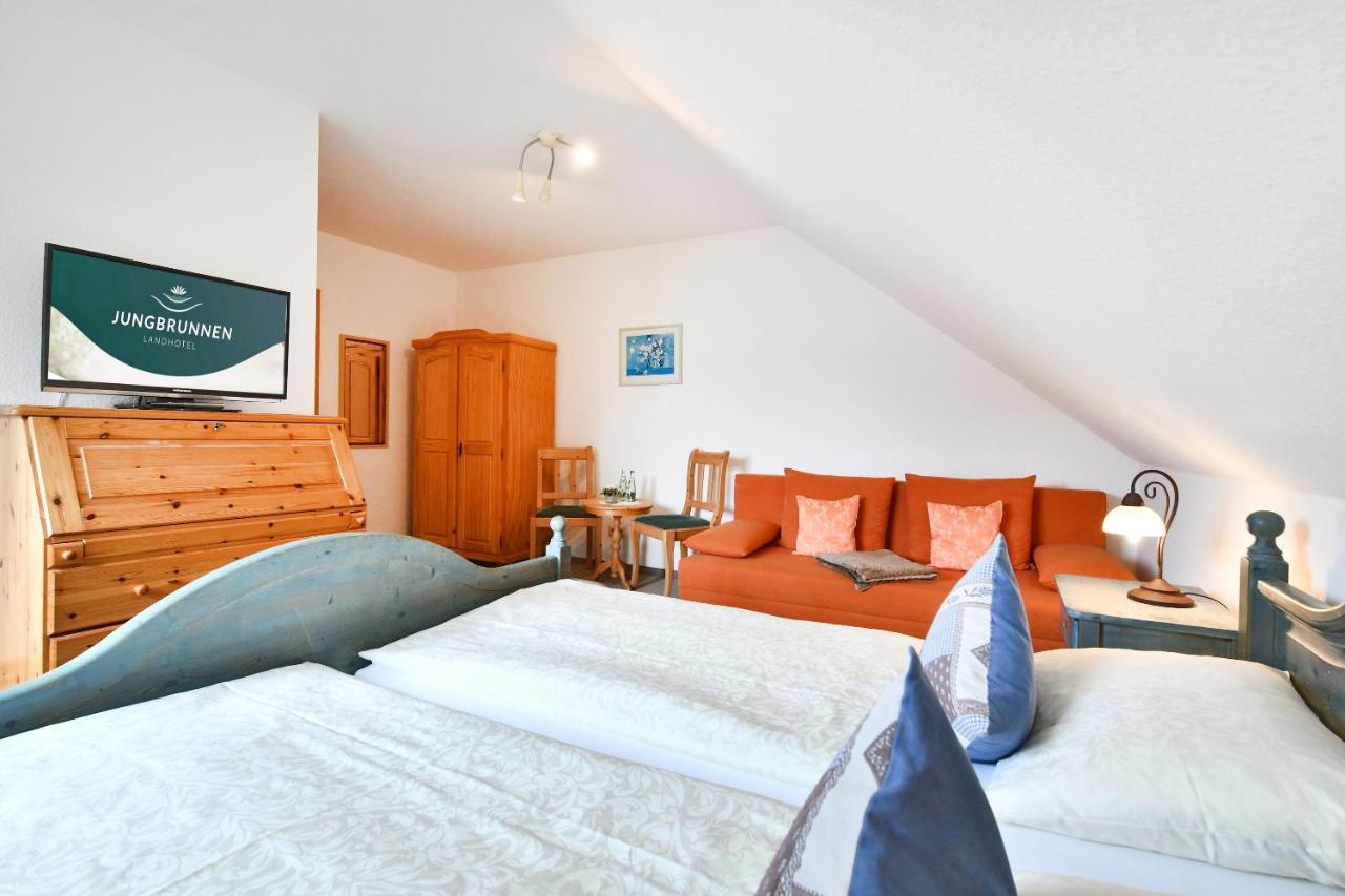 Landhotel Jungbrunnen Bad Brambach Exterior photo